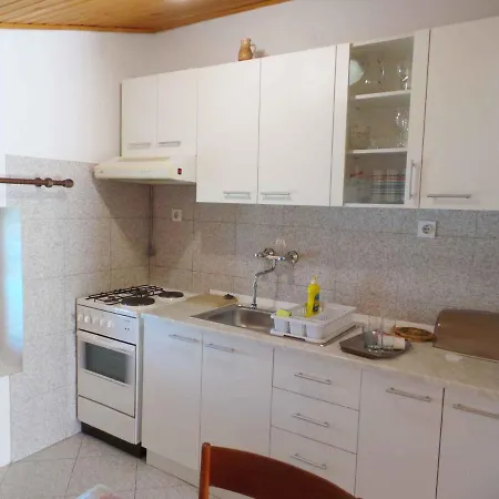Apartament In 38122 Novi Vinodolski
