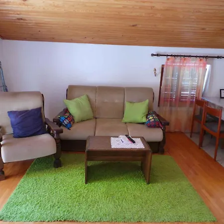 In 38122 Apartament Novi Vinodolski