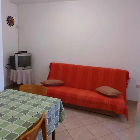 In 38122 Apartament *