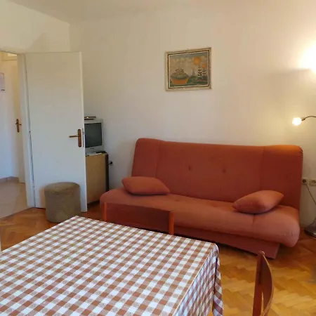 In 38122 Apartament *