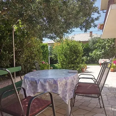 Apartament In 38122